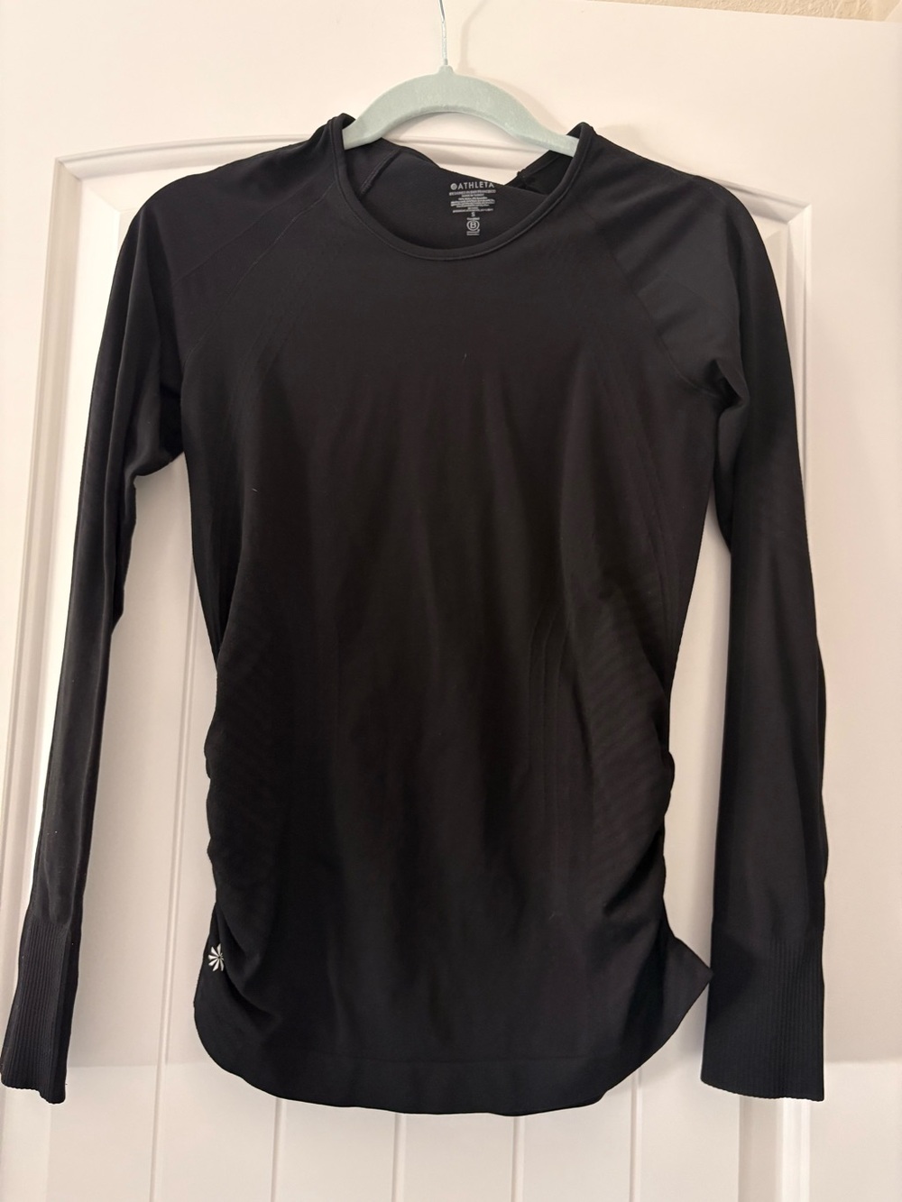 Athleta Black Long-Sleeve Crewneck Performance Tee